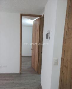 Apartamento de 1 alcoba en venta en Aeropuerto El Dorado, Bogotá, 28 m² · foto 4 de 10