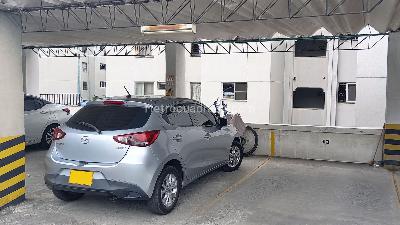 Apartamento en venta en Prados Del Norte, Cali · foto 10 de 12