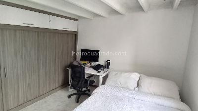 Apartamento en venta en Prados Del Norte, Cali · foto 8 de 12