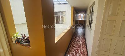 Casa de 5 alcobas en venta en La Estrada, Bogotá, 387 m² · foto 6 de 19