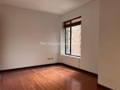 Apartamento en venta en La Carolina, Bogotá · foto 9 de 19