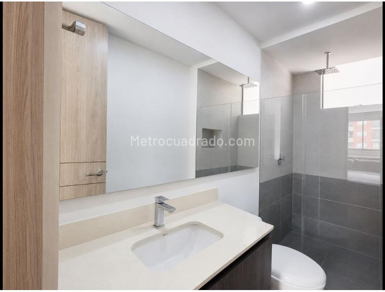 Piso – Envigado, Uribe Angel, Valle de Aburrá - Vista 3
