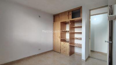 Apartamento en venta en Los Almendros, Bogotá · foto 12 de 14
