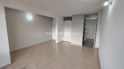 Apartamento en venta en Los Almendros, Bogotá · foto 4 de 14