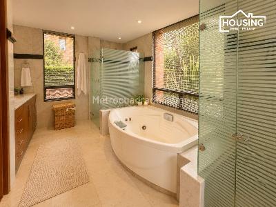 Casa de 4 alcobas en venta en Cerros Altos De Suba, Bogotá, 535 m² · foto 4 de 17