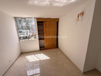 Apartamento de 3 alcobas en venta en Plaza De Las Americas, Bogotá, 63 m² · foto 4 de 18