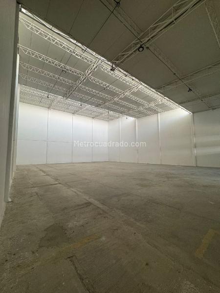 Bodega en Arriendo, METROPARQUE Suroccidente, Barranquilla - Vista 2