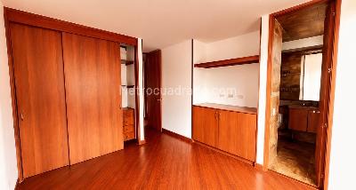 Apartamento de 3 alcobas en venta en Bonavista, Bogotá, 77 m² · foto 8 de 13