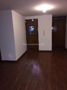 Apartamento de 3 alcobas en venta en Santa Barbara Central, Bogotá, 62 m² · foto 12 de 12