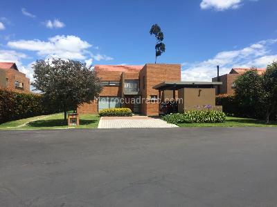 Casa de 3 alcobas en venta en Hacienda Fontanar Del Rio, Chía, 303 m² · foto 5 de 20