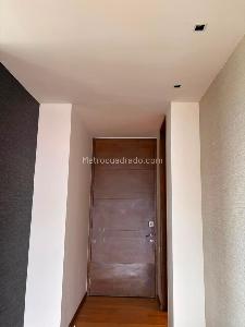 Apartamento de 4 alcobas en venta en El Poblado, Medellín, 234 m² · foto 3 de 18