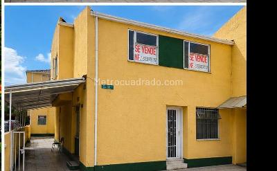 Casa de 3 alcobas en venta en Villa Mayor, Bogotá, 95 m² · foto 3 de 3