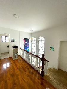 Casa de 5 alcobas en arriendo en San Luis Chapinero, Bogotá, 308 m² · foto 6 de 20
