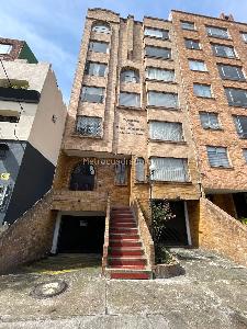 Apartamento de 3 alcobas en venta en Maria Cristina, Bogotá, 96 m² · foto 2 de 11