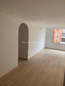 Apartamento de 3 alcobas en venta en Colina, Bogotá, 67 m² · foto 4 de 20