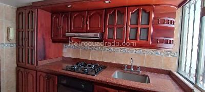 Apartamento en venta en Mirandela, Bogotá · foto 3 de 20