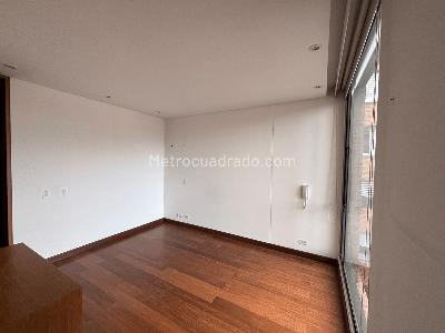 Apartamento en arriendo en Chico Virrey, Bogotá · foto 9 de 17