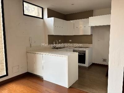 Apartamento en arriendo en Chico Virrey, Bogotá · foto 4 de 17