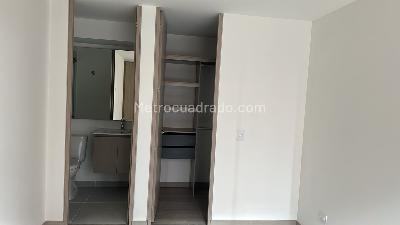 Apartamento en venta en Belari, Mosquera · foto 4 de 9