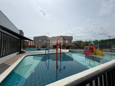 Apartamento en venta en Valle Del Lili, Cali · foto 14 de 15