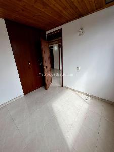 Apartamento de 3 alcobas en venta en Alsacia, Bogotá, 42 m² · foto 9 de 9
