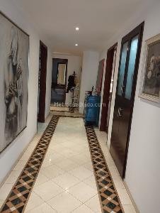 Apartamento de 3 alcobas en venta en Museo Del Chico, Bogotá, 199 m² · foto 2 de 18