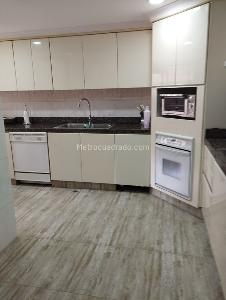 Apartamento de 3 alcobas en venta en Museo Del Chico, Bogotá, 199 m² · foto 7 de 18