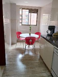 Apartamento de 3 alcobas en venta en Museo Del Chico, Bogotá, 199 m² · foto 8 de 18