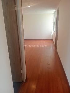Apartamento en venta en Bochica Iii, Bogotá · foto 3 de 11