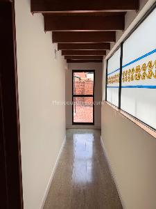Apartamento de 3 alcobas en venta en Calleja Baja, Bogotá, 183 m² · foto 13 de 18