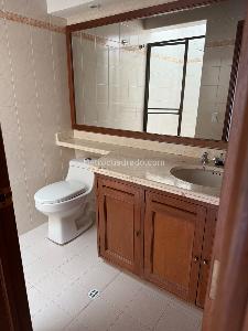Apartamento de 3 alcobas en venta en Calleja Baja, Bogotá, 183 m² · foto 5 de 18