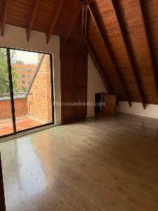 Apartamento de 3 alcobas en venta en Calleja Baja, Bogotá, 183 m² · foto 7 de 18