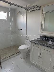 Apartamento de 3 alcobas en venta en Calleja Baja, Bogotá, 183 m² · foto 6 de 18
