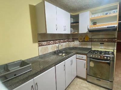 Apartamento de 2 alcobas en venta en Torres De Alsacia, Bogotá, 53 m² · foto 11 de 15
