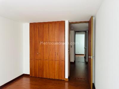 Apartamento en venta en El Batan, Bogotá · foto 11 de 17