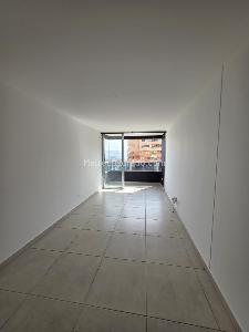 Apartamento de 3 alcobas en venta en Sabaneta, Sabaneta, 85 m² · foto 2 de 10