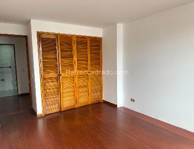 Apartamento en venta en Gratamira, Bogotá · foto 4 de 20