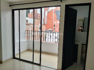 Apartamento de 2 alcobas en venta en Parque Principal Sabaneta, Sabaneta, 70 m² · foto 12 de 19