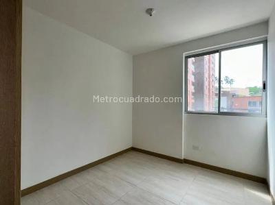 Apartamento de 3 alcobas en venta en San Joaquin, Pereira, 62 m² · foto 5 de 11