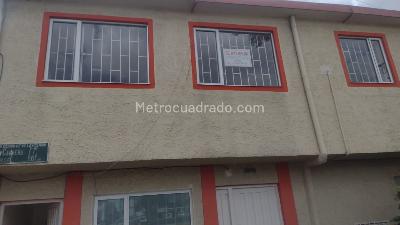 Apartamento de 2 alcobas en arriendo en Villa Del Rio, Bogotá, 47 m² · foto 2 de 11