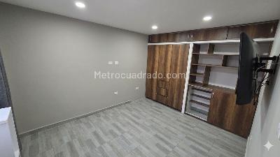 Casa de 5 alcobas en venta en Popular Modelo, Bogotá, 192 m² · foto 13 de 20