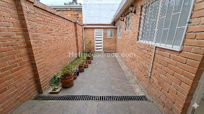 Casa de 5 alcobas en venta en Popular Modelo, Bogotá, 192 m² · foto 14 de 20