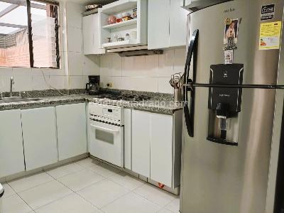 Apartamento de 2 alcobas en venta en Bella Suiza Bogota, Bogotá, 80 m² · foto 5 de 14