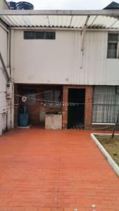 Casa de 5 alcobas en venta en J Vargas, Bogotá, 172 m² · foto 9 de 20