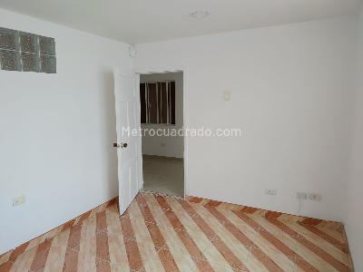 Apartamento de 5 alcobas en venta en Alcazares Norte, Bogotá, 450 m² · foto 7 de 10