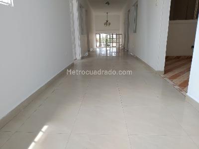 Apartamento de 5 alcobas en venta en Alcazares Norte, Bogotá, 450 m² · foto 8 de 10