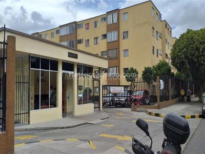 Apartamento en venta en Bochica Iii, Bogotá · foto 2 de 19