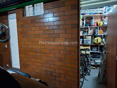 Casa en venta en Colina Campestre, Bogotá · foto 2 de 20