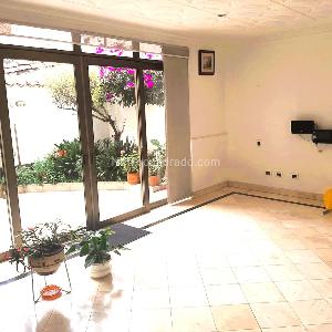 Casa de 5 alcobas en venta en Niza Calatrava, Bogotá, 320 m² · foto 2 de 19