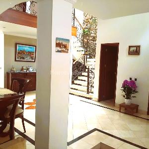 Casa de 5 alcobas en venta en Niza Calatrava, Bogotá, 320 m² · foto 12 de 19